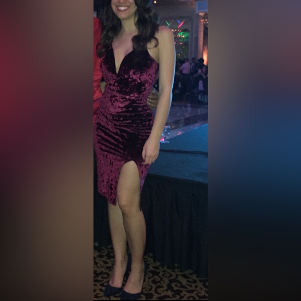 Burgundy crushed velvet midi party dress